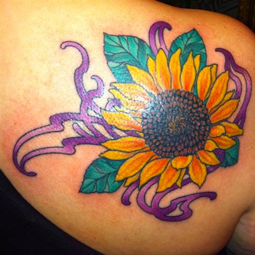 Lovely Flower Tattoo Ideas For Girls 2023