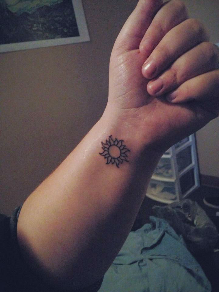 Warm Sunflower Tattoo Designs 18