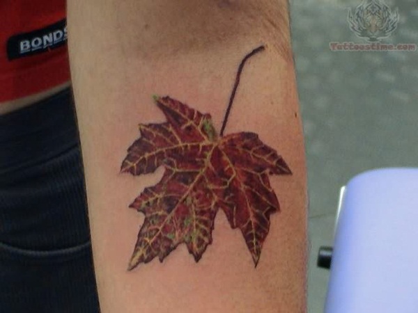 Leaf Tattoo Design Ideas 10