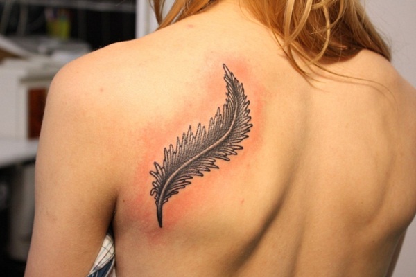 Leaf Tattoo Design Ideas 9
