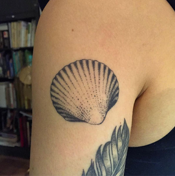 45 Beautiful Seashell Tattoos Designs For Men and Women - Tattoosera