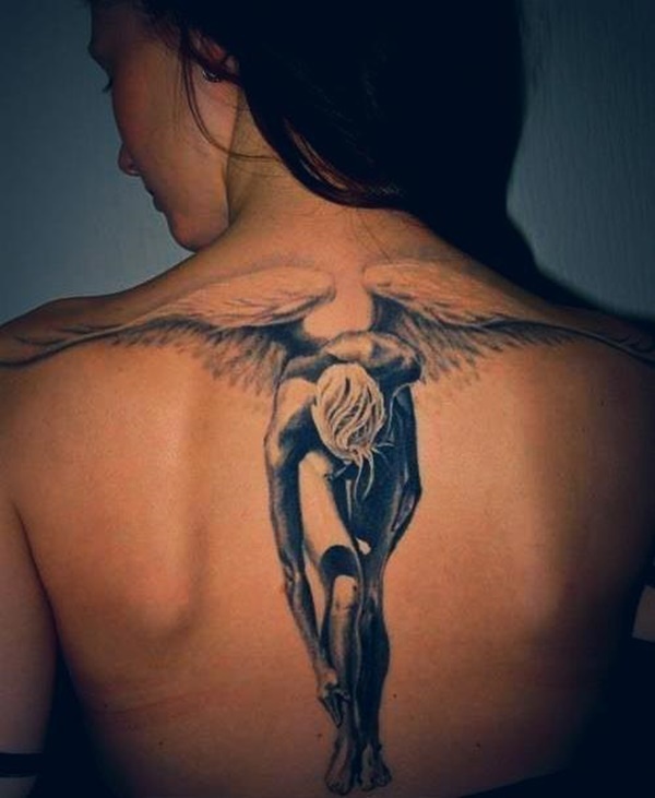 Attractive Back Tattoos Designs for Women