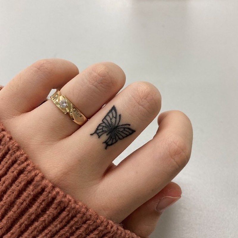 Middle Finger Tattoos