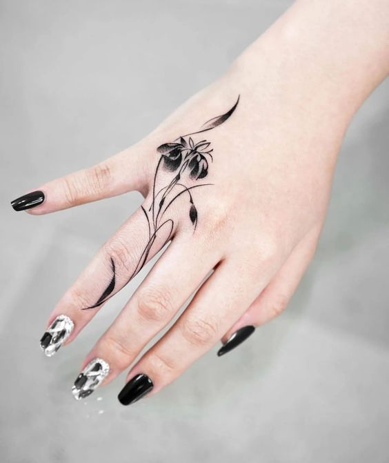 Finger Tattoos For Girls 